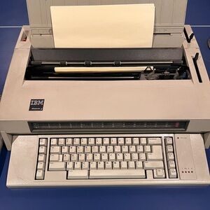 IBM Wheelwriter Typewriter